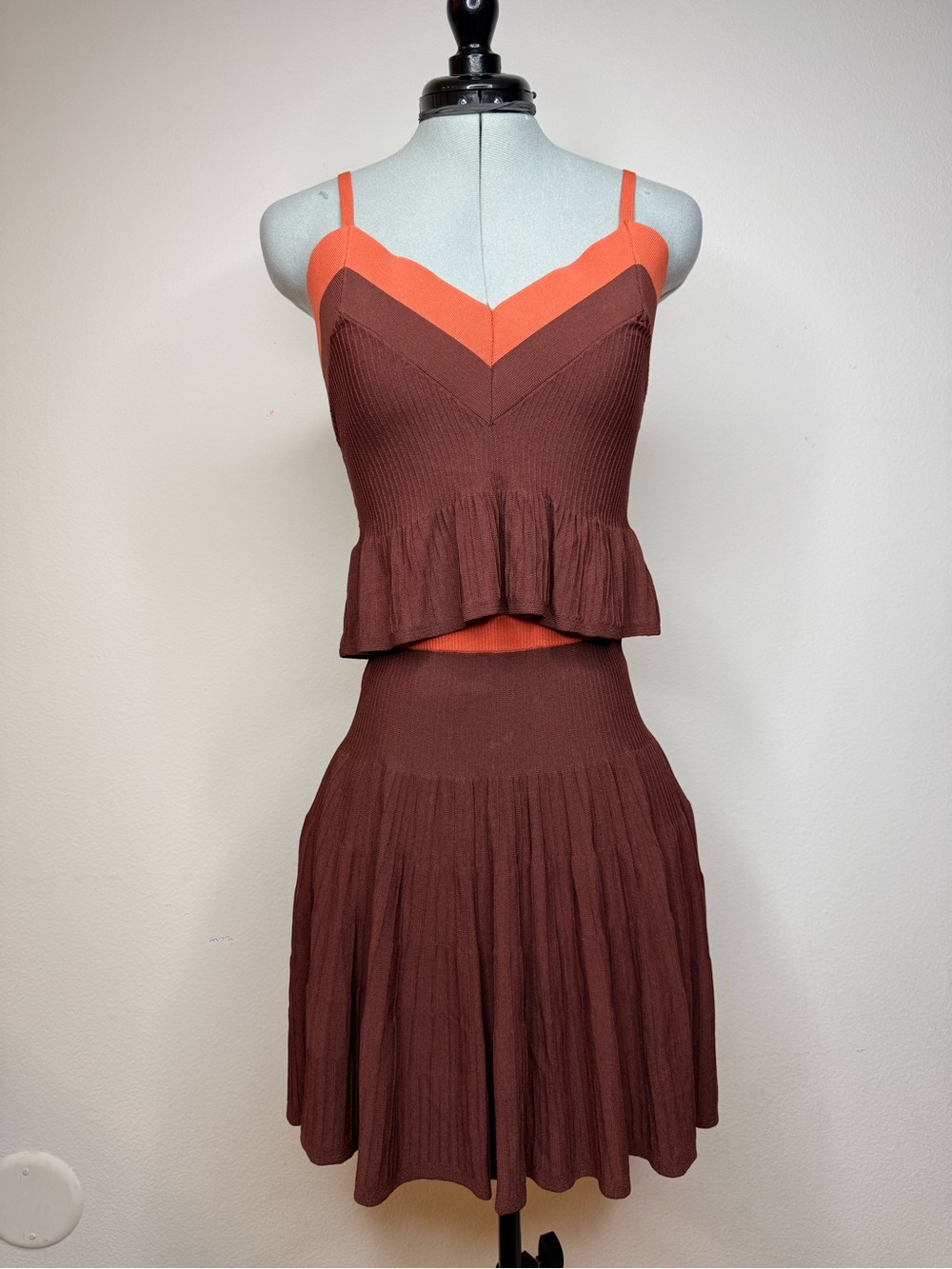 Eva Franco Ribbed Knit 2PC Skirt Set S Ruffled - Picture 5 of 10